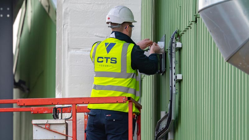 CTS Engineer working at height